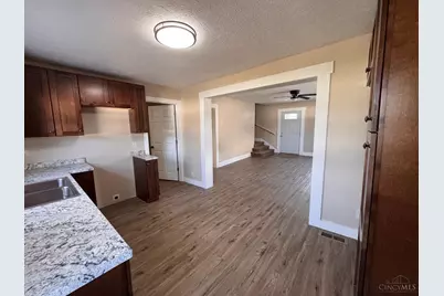 140 W Washington Street, Sabina, OH 45169 - Photo 3