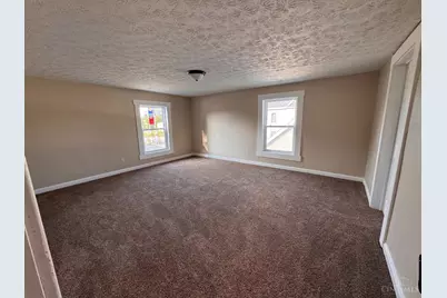 140 W Washington Street, Sabina, OH 45169 - Photo 13