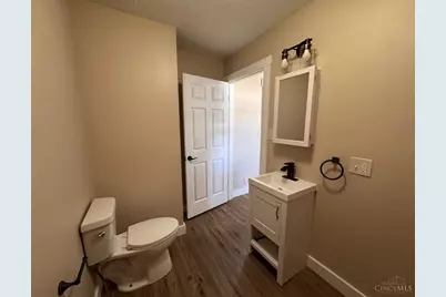 140 W Washington Street, Sabina, OH 45169 - Photo 5