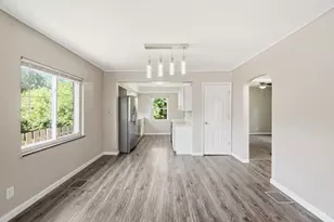 6109 Argus Rd, Cincinnati, OH 45224 - Photo 11