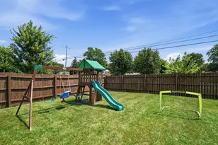 7082 Devon Dr, Liberty Township, OH 45044 - Photo 9
