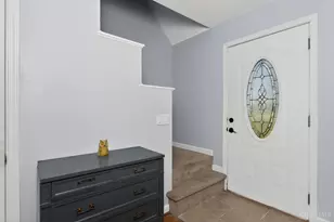 5743 Colerain Ave, Cincinnati, OH 45239 - Photo 11