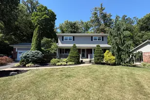 5675 Antoninus Dr, Green Township, OH 45238 - Photo 3