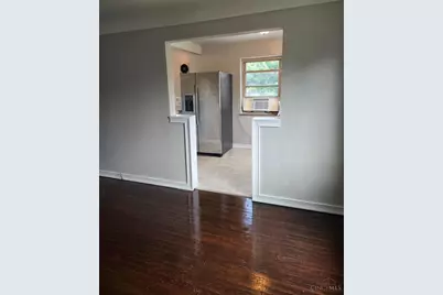 3565 Carmel Terrace #2, Cincinnati, OH 45211 - Photo 5