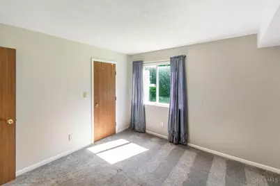 5990 Meadow Creek Drive #2, Miami Township, OH 45150 - Photo 21