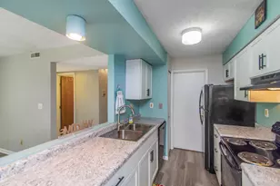 5990 Meadow Creek Dr, Miami Township, OH 45150 - Photo 15