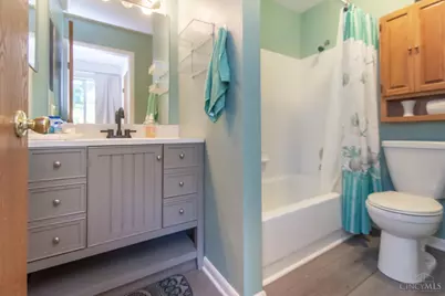 5990 Meadow Creek Drive #2, Miami Township, OH 45150 - Photo 19