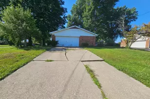 495 Sunaire Terrace, Delhi Township, OH 45238 - Photo 27