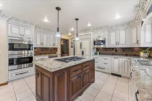 436 Heathgate Rd, Anderson Township, OH 45255 - Photo 17