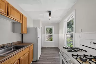 6823 Betts Avenue, Cincinnati, OH 45239 - Photo 11