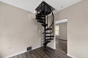 6823 Betts Ave, Cincinnati, OH 45239 - Photo 7