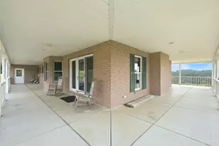 5195 Elk Creek Rd, Madison Township, OH 45042 - Photo 13
