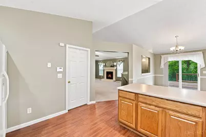 5290 Parkside Court, Fairfield Township, OH 45011 - Photo 9