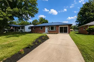 130 W Josie Ave, Hillsboro, OH 45133 - Photo 1