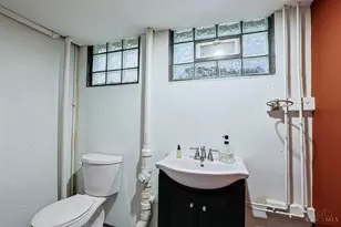 3631 Erie Ave, Cincinnati, OH 45208 - Photo 21