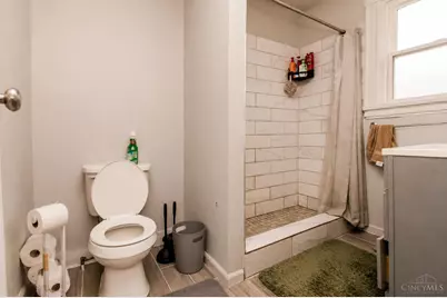 400 Tillotson Avenue, Cincinnati, OH 45219 - Photo 15
