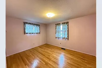 53 Hadley Road, Green Hills, OH 45218 - Photo 13