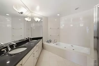 2412 Ingelside Avenue #5-C, Cincinnati, OH 45202 - Photo 39