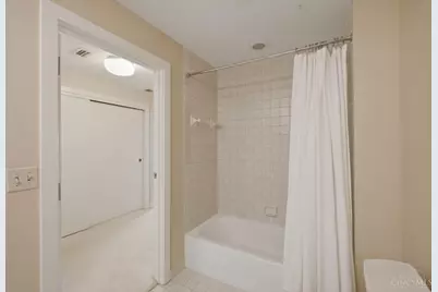 2412 Ingelside Avenue #5-C, Cincinnati, OH 45202 - Photo 31