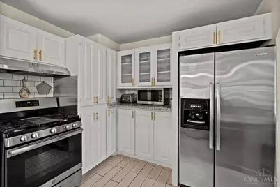6408 Girard Avenue, Cincinnati, OH 45213 - Photo 9