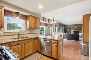 6323 Foxwood Ct, Liberty Township, OH 45044 - Photo 7
