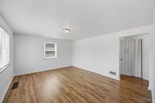 2532 Rack Ct, Cincinnati, OH 45239 - Photo 3
