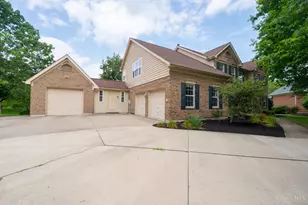 4725 Carriage Dr, Mason, OH 45040 - Photo 3
