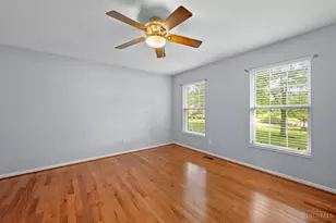4725 Carriage Dr, Mason, OH 45040 - Photo 5
