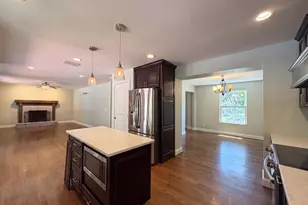 12169 Village Woods Dr, Sharonville, OH 45241 - Photo 7