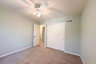 12169 Village Woods Dr, Sharonville, OH 45241 - Photo 17