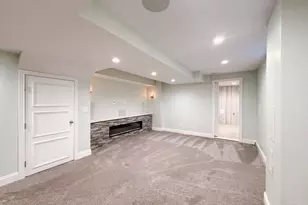 12169 Village Woods Dr, Sharonville, OH 45241 - Photo 23