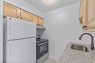 3535 Linwood Ave, Cincinnati, OH 45226 - Photo 5