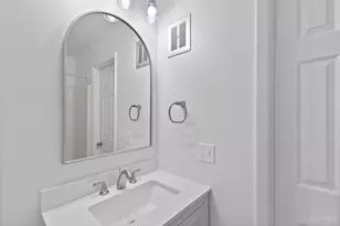 3535 Linwood Ave, Cincinnati, OH 45226 - Photo 9