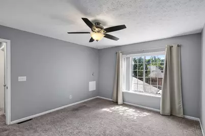 5574 Regimental Pl, Cincinnati, OH 45239 - Photo 33