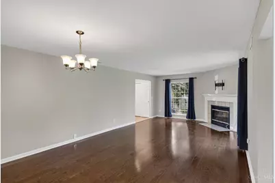 5574 Regimental Pl, Cincinnati, OH 45239 - Photo 13
