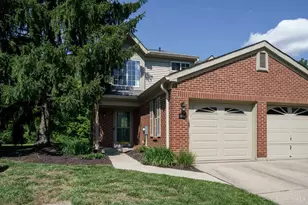 5574 Regimental Pl, Cincinnati, OH 45239 - Photo 1