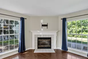 5574 Regimental Pl, Cincinnati, OH 45239 - Photo 7
