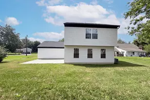 3664 Lewis Rd, Pierce Township, OH 45102 - Photo 5