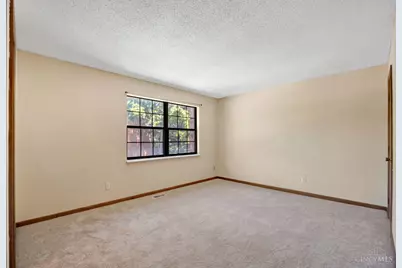 10667 Montgomery Road #13, Montgomery, OH 45242 - Photo 15