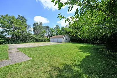 8038 Winton Road, Springfield Township, OH 45224 - Photo 7