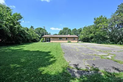8038 Winton Road, Springfield Township, OH 45224 - Photo 9