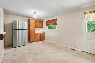 3250 New Year Dr, Colerain Township, OH 45251 - Photo 7