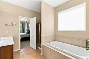 5853 Irish Dude Dr, Miami Township, OH 45140 - Photo 27