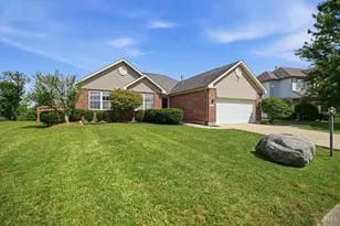 2396 Ferndown Dr, Miamisburg, OH 45342 - Photo 3