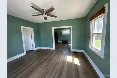 7565 Ross Avenue, Springfield Township, OH 45237 - Photo 5