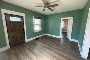 7565 Ross Ave, Springfield Township, OH 45237 - Photo 7