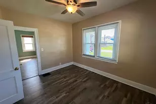 7565 Ross Ave, Springfield Township, OH 45237 - Photo 23