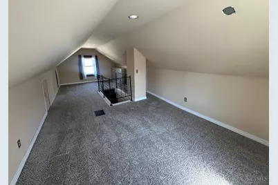 7565 Ross Avenue, Springfield Township, OH 45237 - Photo 27