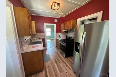 7565 Ross Avenue, Springfield Township, OH 45237 - Photo 15
