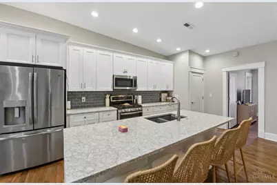 817 Broadway Street #3, Cincinnati, OH 45202 - Photo 5